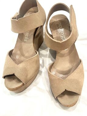 Pedro Garcia suede, grey, easy on feet!